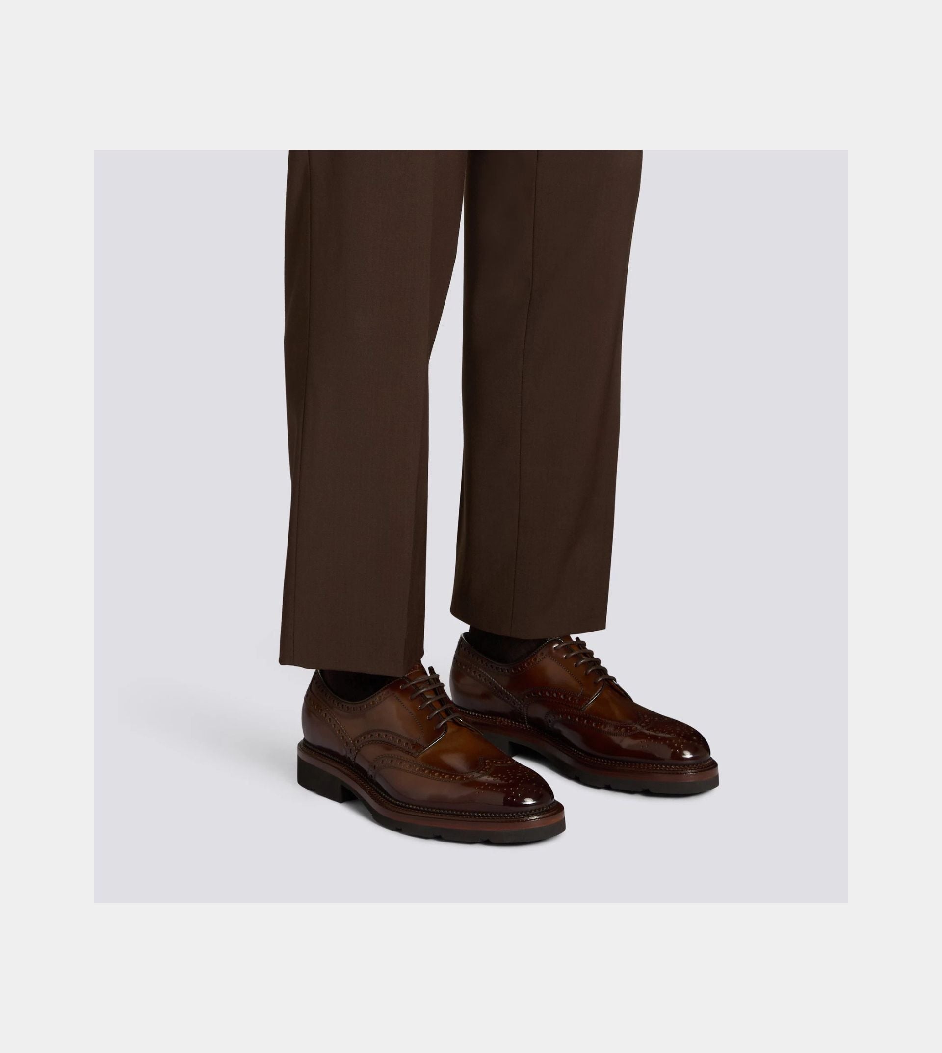 Men's brown leather Derby brogue shoe