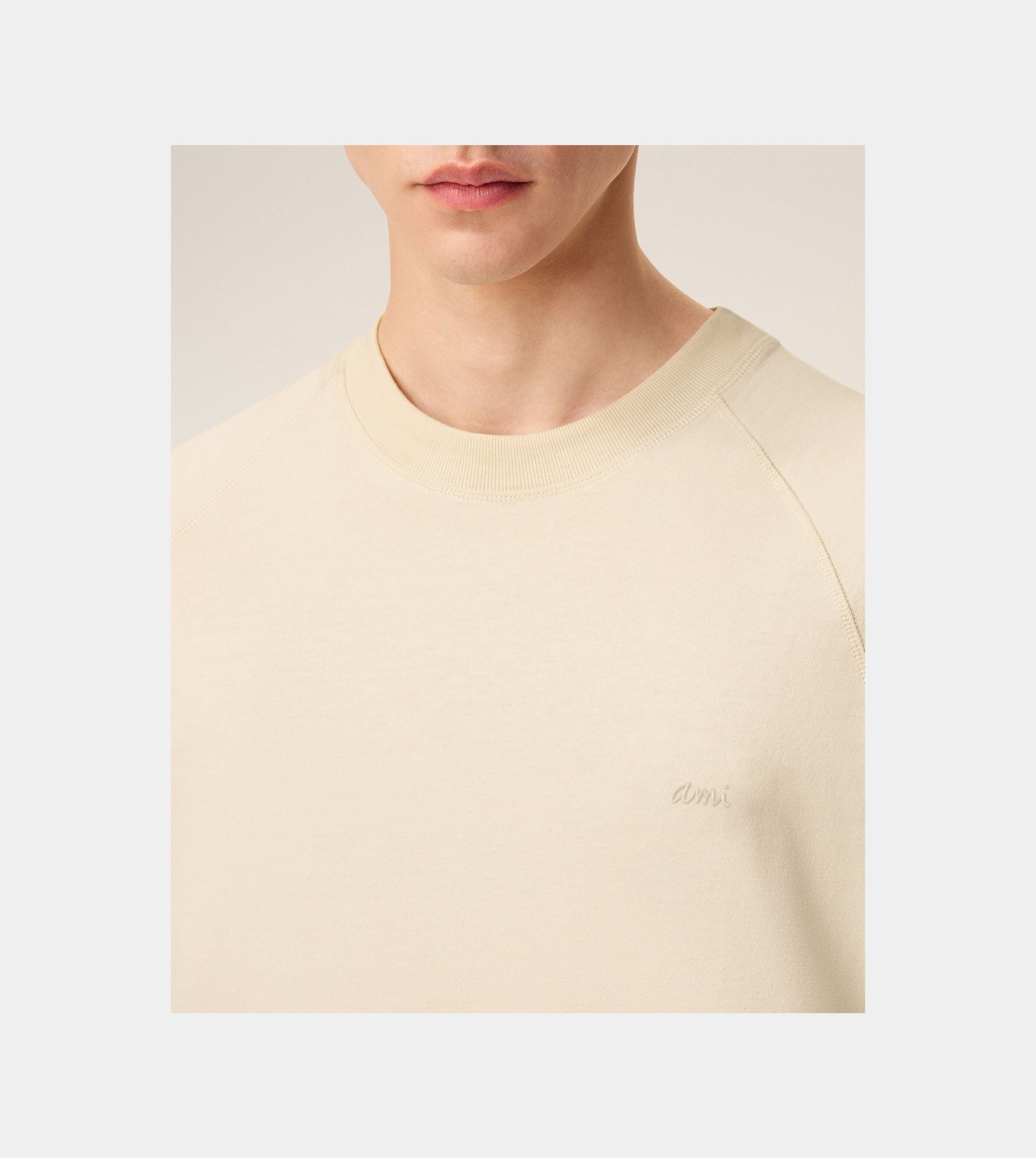 White Cotton Short Sleeves T-shirt