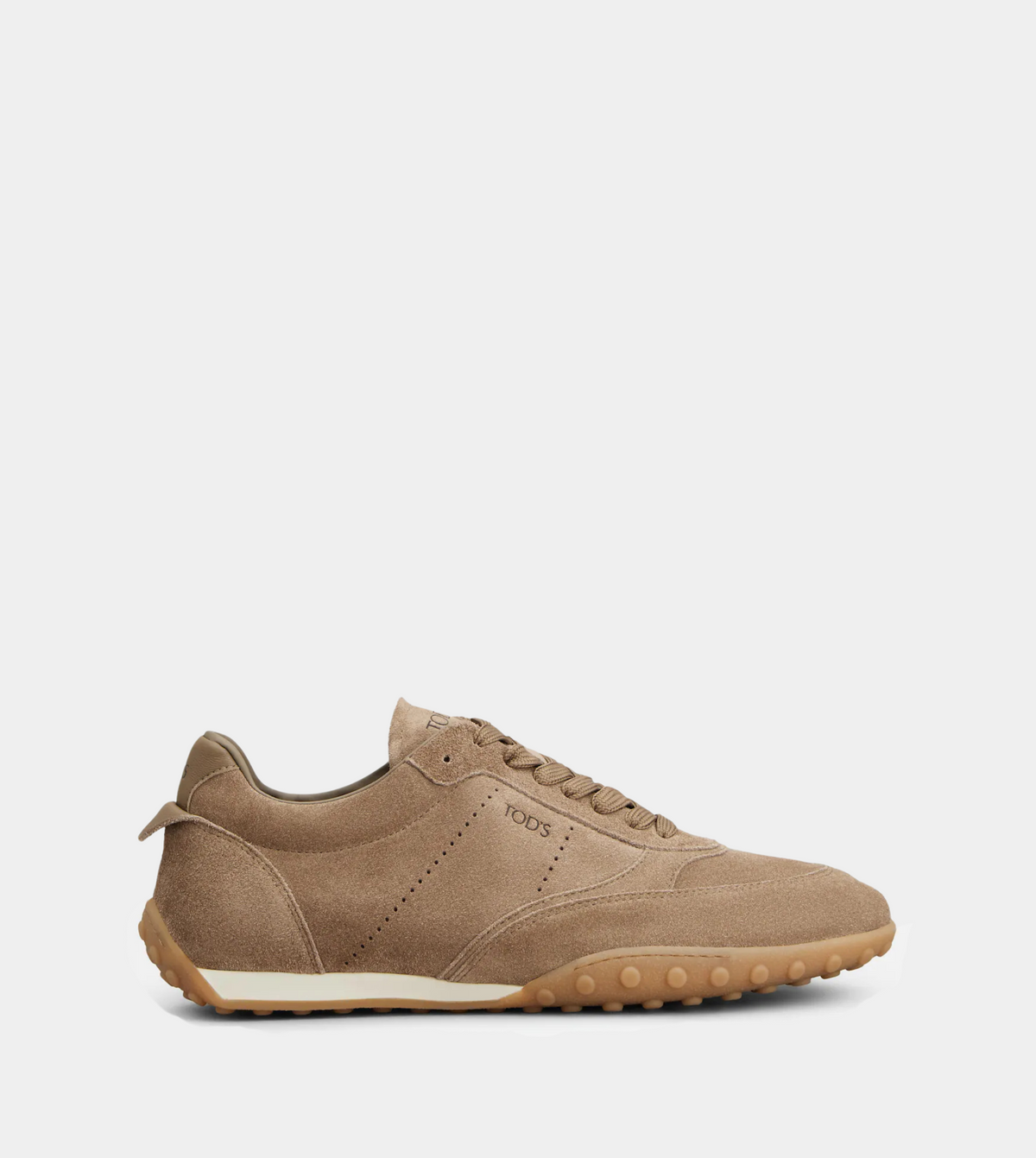 Sneakers in Suede