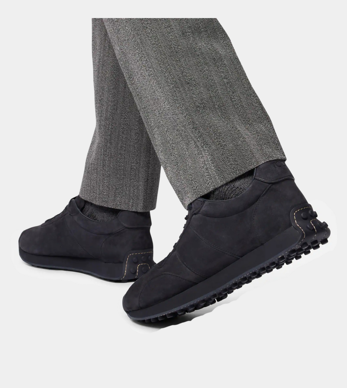T Vintage Sneakers in Pashmy Suede